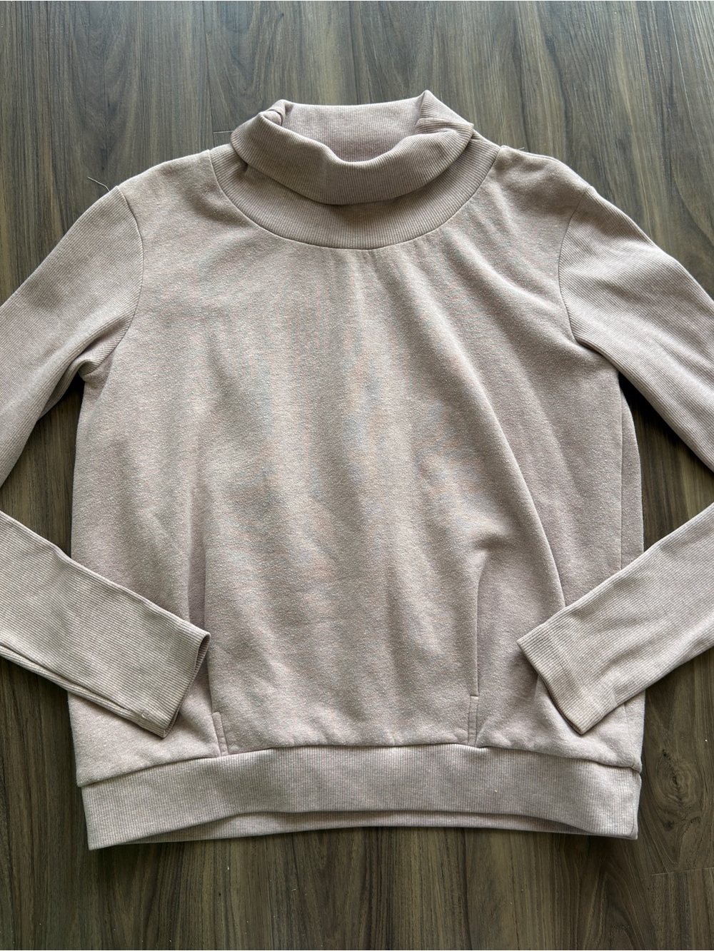 ALO Yoga Sweatshirt